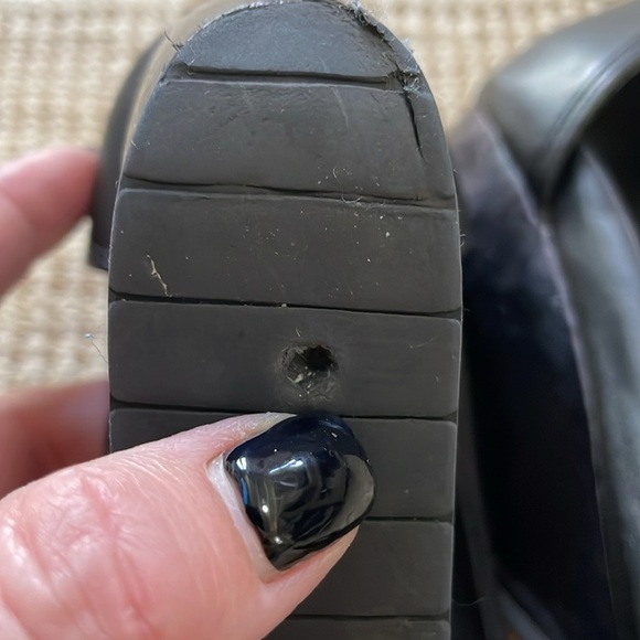 Reaction Kenneth Cole Sandals - Picture 8 of 8